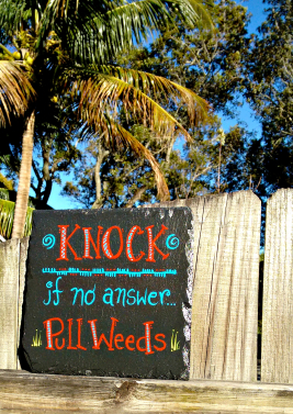 knock sign