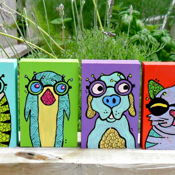 animals with glasses