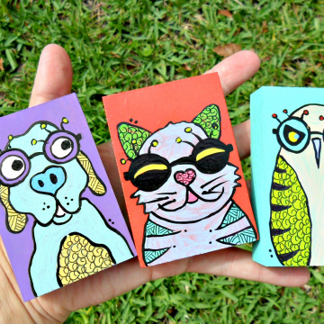 2 x 3 animals with glasses